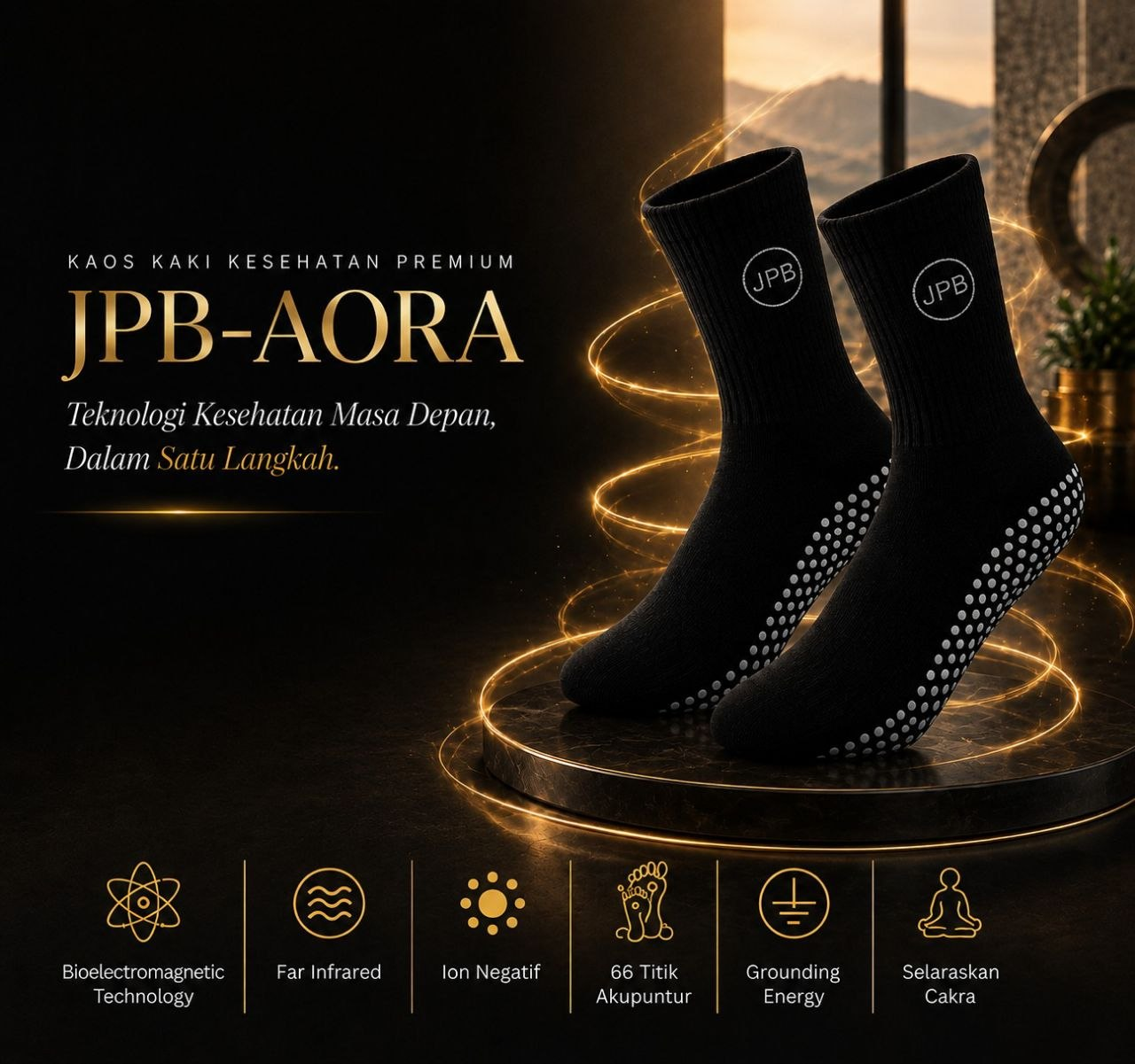 Kaos kaki kesehatan premium JPB AORA dengan efek cahaya emas melingkar, latar suasana pegunungan senja